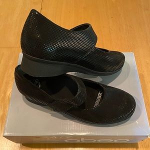 Abeo Maryjanes 38